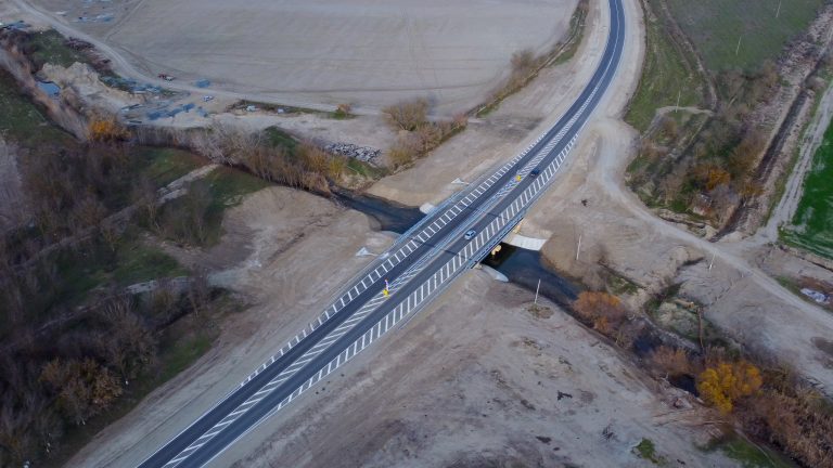 В Чеченской Республике до четырех полос расширили два моста на подъезде к Грозному